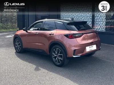 LEXUS LBX 1.5 136ch Cool 2WD occasion 2024 - Photo 2