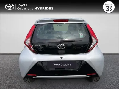TOYOTA Aygo 1.0 VVT-i 72ch x-play 5p occasion 2019 - Photo 4