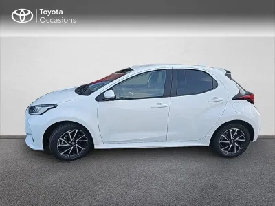 TOYOTA Yaris 116h Design 5p MY22 occasion 2023 - Photo 3