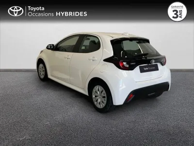 TOYOTA Yaris 116h Dynamic Business 5p + Programme Beyond Zero Academy MY22 occasion 2023 - Photo 2