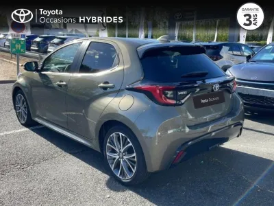 TOYOTA Yaris 116h Iconic 5p MY21 occasion 2022 - Photo 2