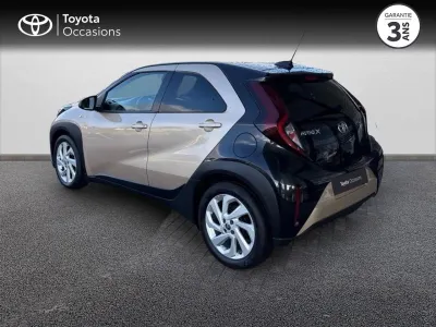 TOYOTA Aygo X 1.0 VVT-i 72ch Design occasion 2022 - Photo 2