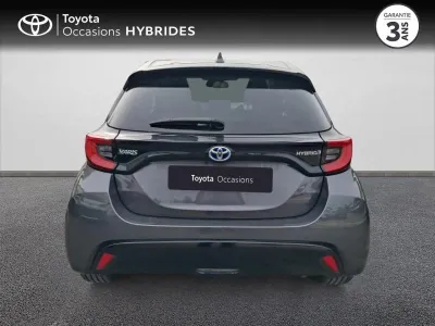 TOYOTA Yaris 116h Iconic 5p MY21 occasion 2023 - Photo 4