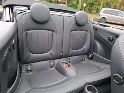 MINI Cabrio Cooper S 178ch Edition Seaside BVA7 occasion 2023 - Photo 3