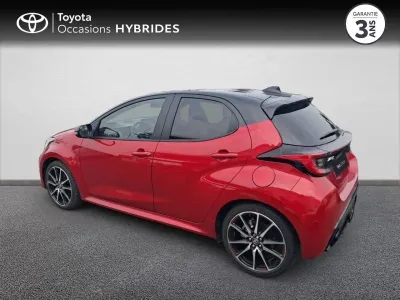 TOYOTA Yaris 116h GR Sport 5p MY22 occasion 2023 - Photo 2