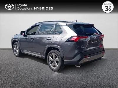 TOYOTA RAV4 197 Hybride Lounge 2WD CVT RC18 occasion 2019 - Photo 2