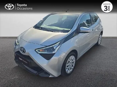 TOYOTA Aygo 1.0 VVT-i 72ch x-play 5p MY21 occasion 2021 - Photo 1