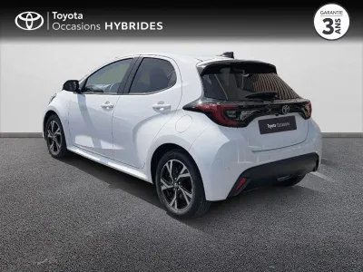 TOYOTA Yaris 116h Design 5p MY25 occasion 2026 - Photo 2