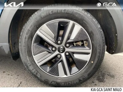 KIA Niro 1.6 GDi 105ch ISG + électrique 43.5ch Active DCT6 occasion 2021 - Photo 4