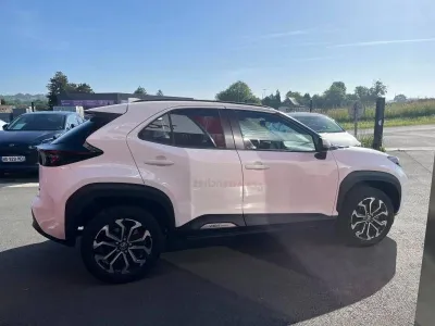 TOYOTA Yaris Cross 116h Design MY22 occasion 2022 - Photo 3