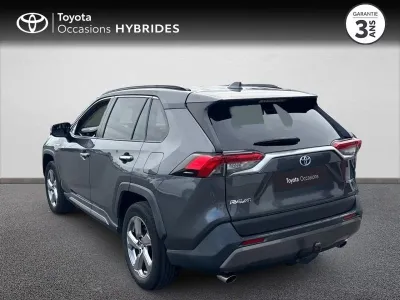 TOYOTA RAV4 Hybride 218ch Lounge 2WD occasion 2019 - Photo 2