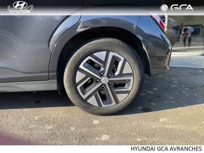HYUNDAI Kona EV 5-22 64 KWH 204 INTUITIVE occasion 2023 - Photo 4