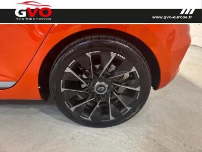 RENAULT Clio 1.6 E-Tech 145ch full hybrid esprit Alpine occasion 2024 - Photo 4