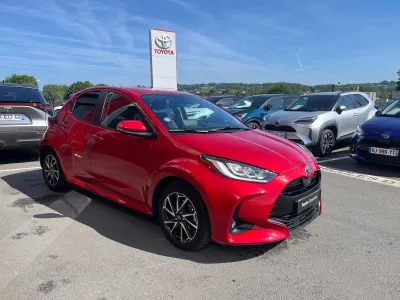 TOYOTA Yaris 116h Design 5p MC24 occasion 2023 - Photo 2