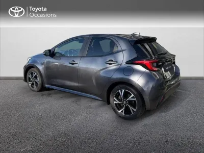 TOYOTA Yaris 116h Design 5p MC24 occasion 2024 - Photo 2