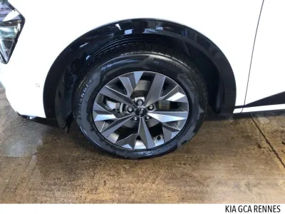 KIA Sportage 1.6 T-GDi 230ch HEV GT-Line Premium BVA6 4x2 occasion 2024 - Photo 4