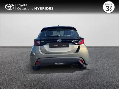 TOYOTA Yaris 116h Dynamic Business 5p + Programme Beyond Zero Academy MY22 occasion 2023 - Photo 4