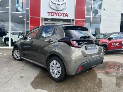 TOYOTA Yaris 116h Dynamic 5p MC24 occasion 2024 - Photo 4