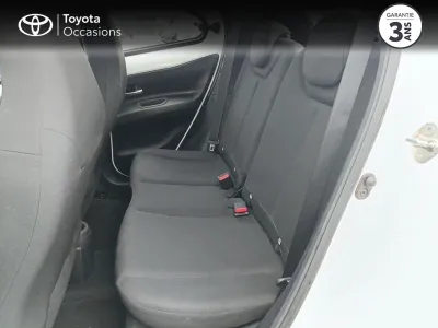 TOYOTA Aygo X 1.0 VVT-i 72ch Dynamic occasion 2023 - Photo 4