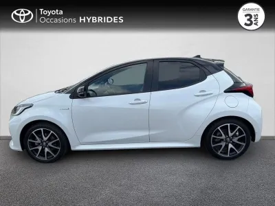 TOYOTA Yaris 116h Collection 5p occasion 2021 - Photo 3