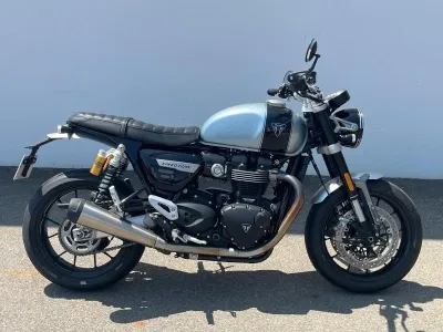 TRIUMPH Speed Twin 1200 Breitling Edition occasion 2022 - Photo 2