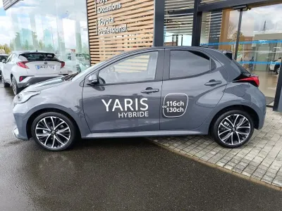 TOYOTA Yaris 116h Design 5p MY26 occasion 2026 - Photo 2