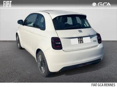 FIAT Nouvelle 500 Berline MY22 Icône berline 23,8 kWh occasion 2023 - Photo 2