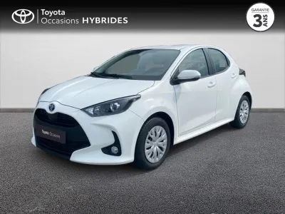 TOYOTA Yaris 116h Dynamic Business 5p MY22 occasion 2023 - Photo 1