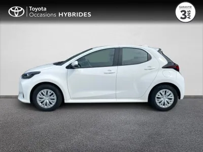 TOYOTA Yaris 116h Dynamic Business 5p MY22 occasion 2023 - Photo 3