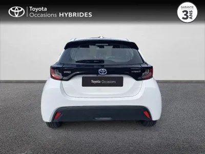 TOYOTA Yaris 116h Dynamic Business 5p MY22 occasion 2023 - Photo 4