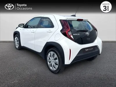 TOYOTA Aygo X 1.0 VVT-i 72ch Dynamic occasion 2022 - Photo 2