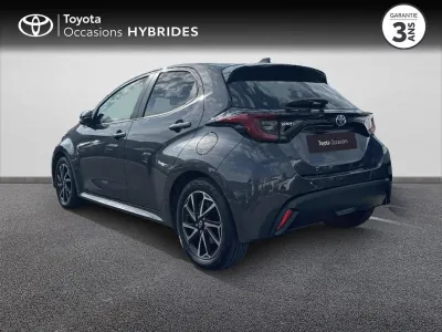 TOYOTA Yaris 116h Design 5p MC24 occasion 2023 - Photo 2