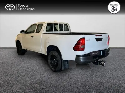 TOYOTA Hilux 2.4 D-4D 150ch X-Tra Cabine LeCap 4WD RC23 occasion 2023 - Photo 2