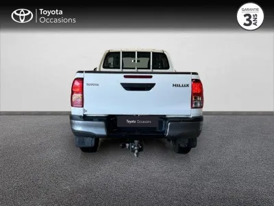 TOYOTA Hilux 2.4 D-4D 150ch X-Tra Cabine LeCap 4WD RC23 occasion 2023 - Photo 4