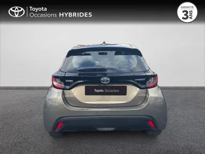 TOYOTA Yaris 116h Dynamic 5p MY22 occasion 2023 - Photo 4