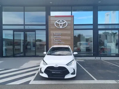 TOYOTA Yaris 116h Design 5p MY22 occasion 2023 - Photo 1