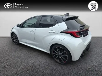TOYOTA Yaris 116h GR Sport 5p MY22 occasion 2023 - Photo 2