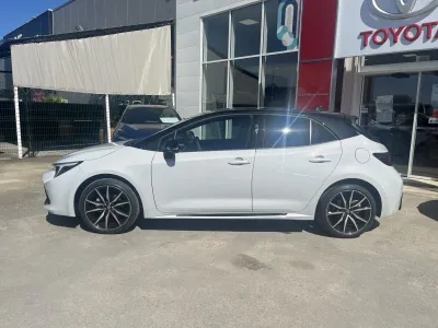 TOYOTA Corolla 1.8 140ch GR Sport MY25 occasion 2026 - Photo 2