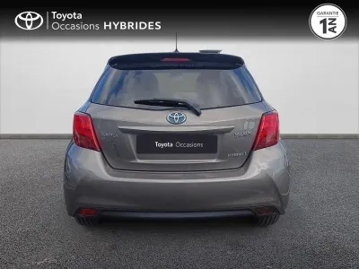 TOYOTA Yaris HSD 100h Collection 5p occasion 2016 - Photo 4