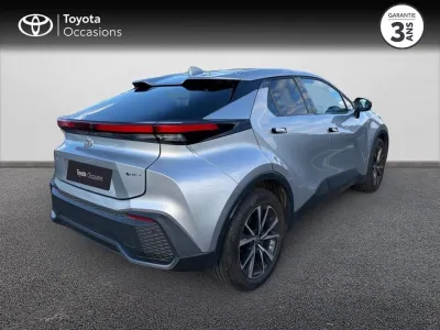 TOYOTA C-HR 1.8 Hybride 140ch Design NG23 occasion 2024 - Photo 2