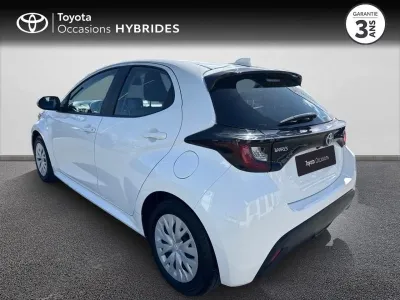 TOYOTA Yaris 116h Dynamic 5p MY22 occasion 2023 - Photo 2