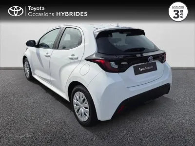 TOYOTA Yaris 116h Dynamic 5p MY22 occasion 2023 - Photo 2