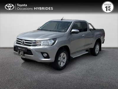 TOYOTA Hilux 2.4 D-4D 150ch X-Tra Cabine Légende 4WD RC19 occasion 2019 - Photo 1