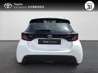TOYOTA Yaris 116h Dynamic 5p MY22 occasion 2023 - Photo 4