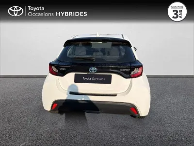 TOYOTA Yaris 116h Dynamic 5p MY22 occasion 2023 - Photo 4