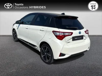 TOYOTA Yaris 100h Collection 5p occasion 2017 - Photo 2