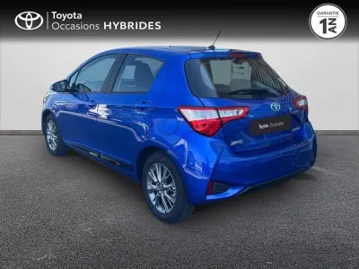 TOYOTA Yaris 100h Dynamic 5p RC18 occasion 2018 - Photo 2