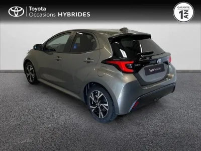 TOYOTA Yaris 116h Design 5p MC24 occasion 2025 - Photo 2
