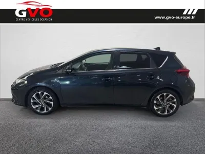 TOYOTA Auris HSD 136h Design occasion 2015 - Photo 3