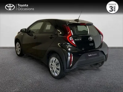 TOYOTA Aygo X 1.0 VVT-i 72ch Dynamic occasion 2022 - Photo 2
